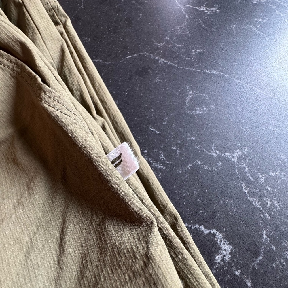 Fabletics Cargo Pants - Picture 7 of 9